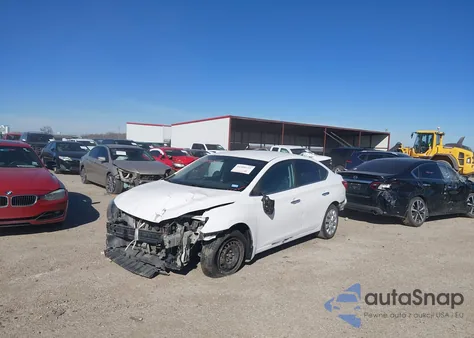 2017 Nissan Sentra S z USA, uszkodzony, nr VIN 3N1AB7AP3HY259492